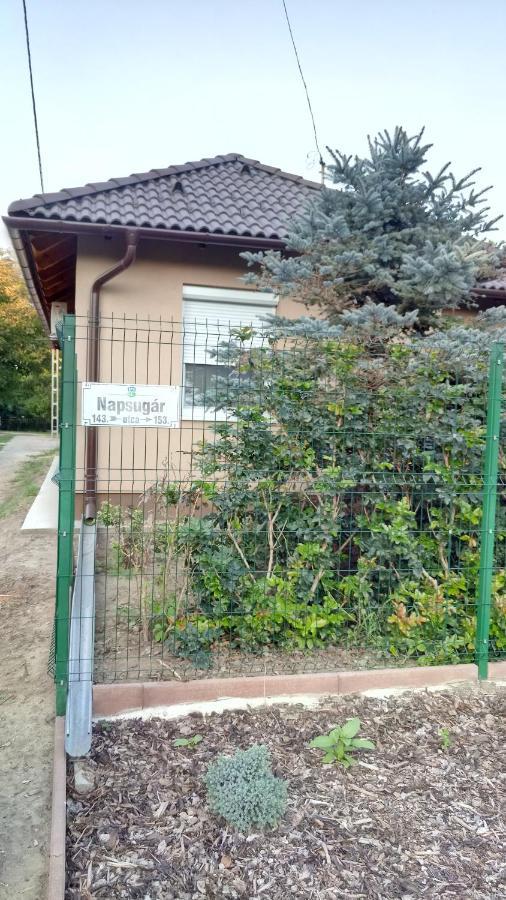 Golden Apartman Orosháza Exteriör bild