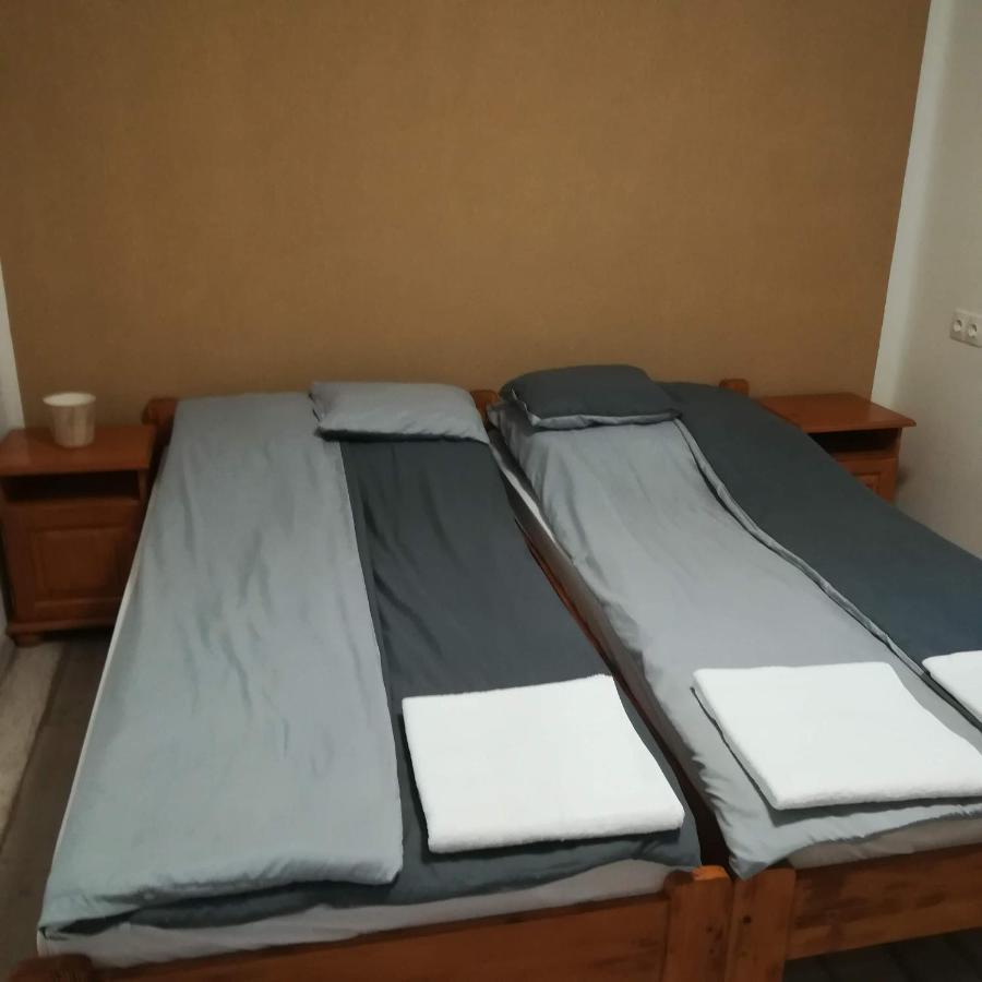 Golden Apartman Orosháza Exteriör bild